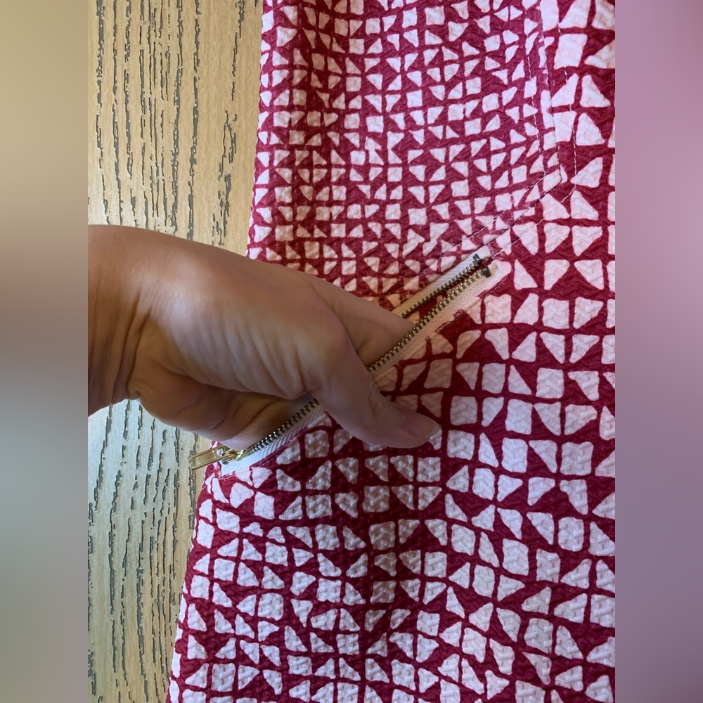 Anthropologie Tabitha Burgundy & White Print Crepe Mini Dress EUC - Picture 2 of 6